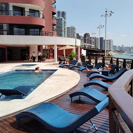 Linda Vista Beira Mar Apto Apartamento *